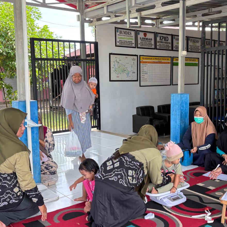 Wujudkan Generasi Sehat, Posyandu Teratai I Desa Tanah Abang Laksanakan Kegiatan Rutin Bulanan